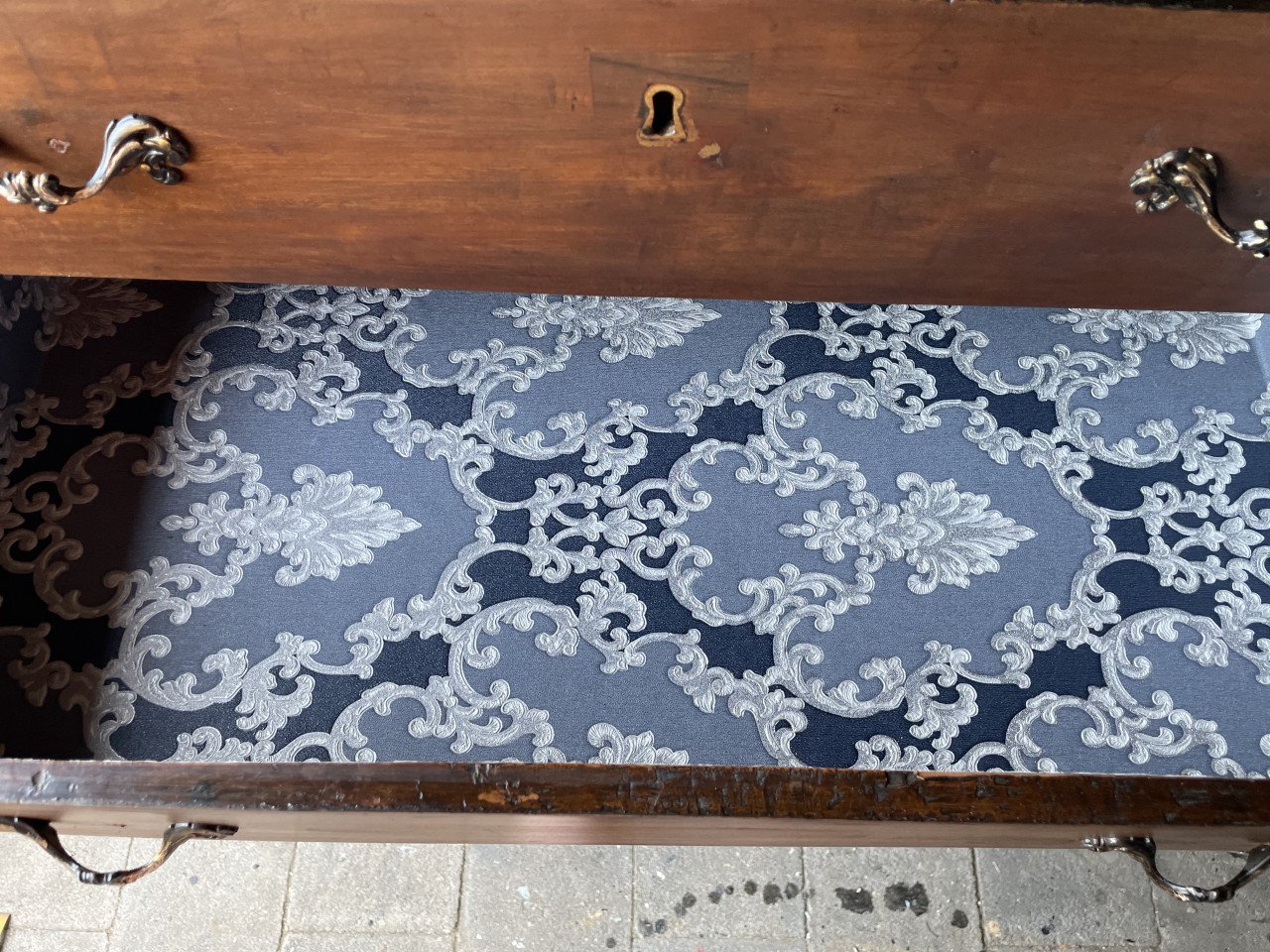 Te koop vintage antieke Lessenaar