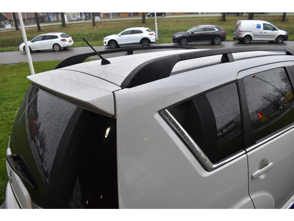 Mitsubishi Outlander outlander 2.2 di 4wd geel kenteken leder, navi, camera