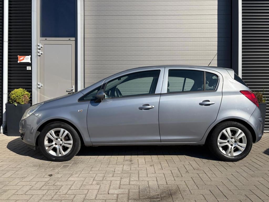 Opel Corsa 1.2-16v enjoy/1e eigenaar/cruise ctrl/airco/uniek/