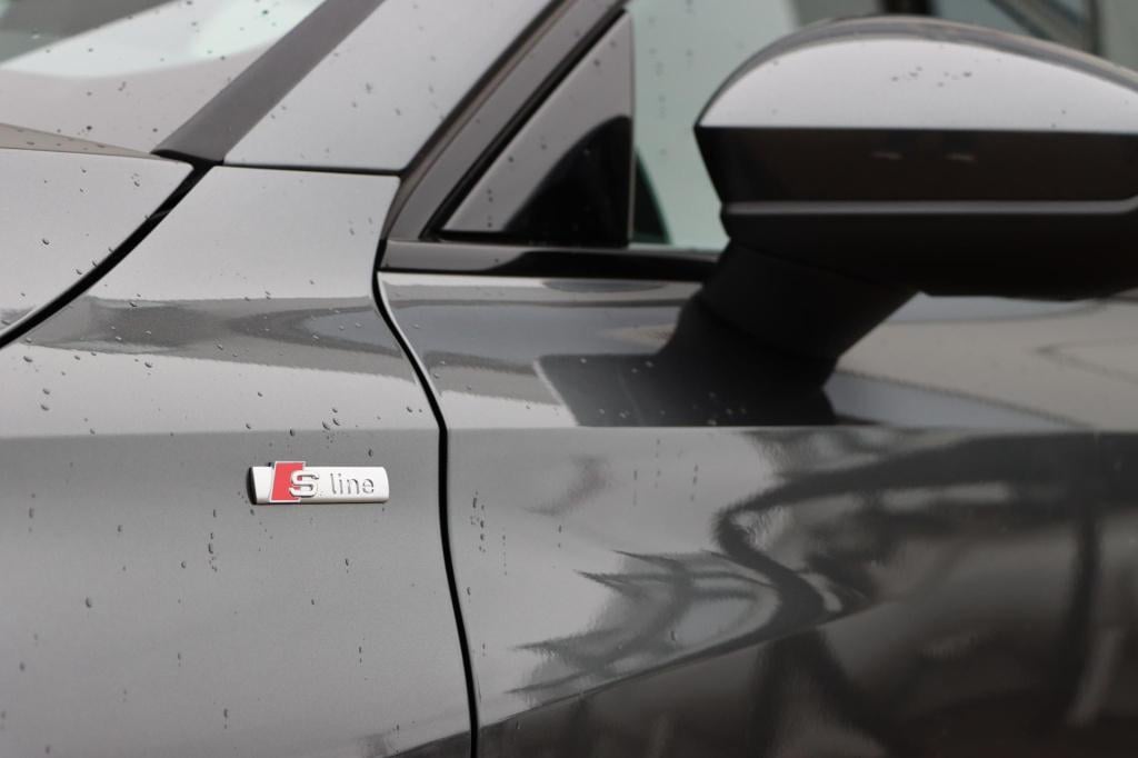 Audi A3 sportback 30 tfsi s edition