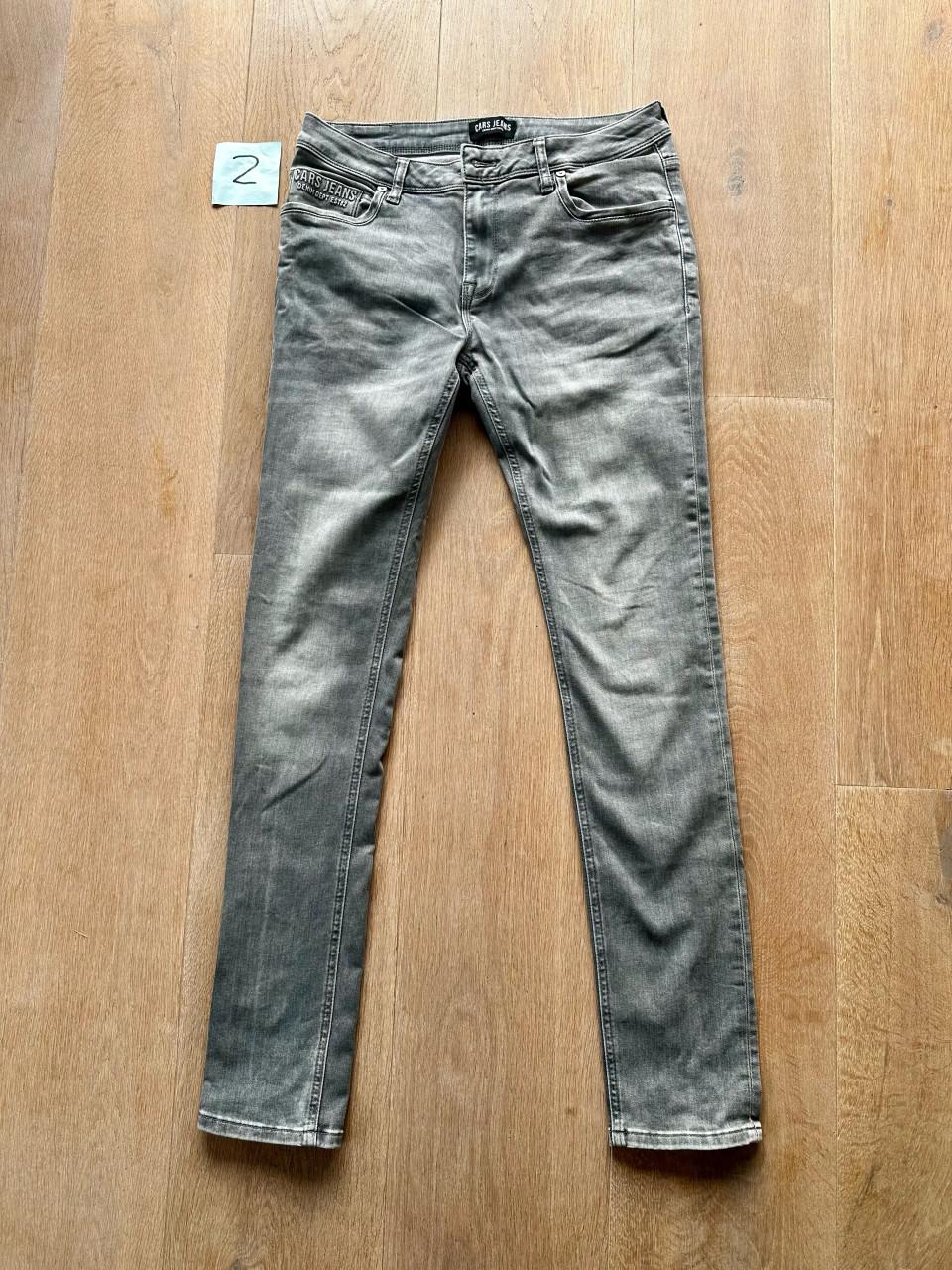 Cars jeans spijkerbroeken maat 31/34 z.g.a.n. € 15 per stuk