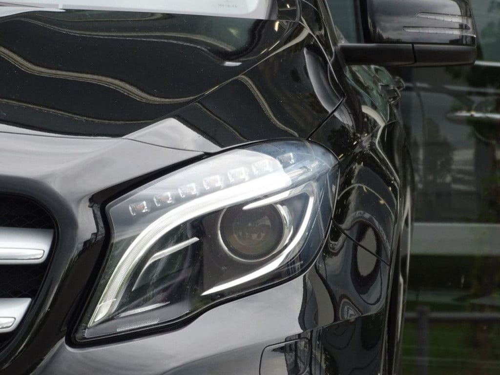 Mercedes-Benz Gla-klasse 200 prestige automaat | led | pano | el. koffer