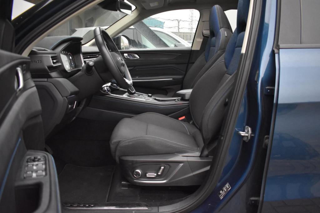 Lynk & Co 01 1.5 | trekhaak | infinity | soh 94% | pano | nap | dealer onde