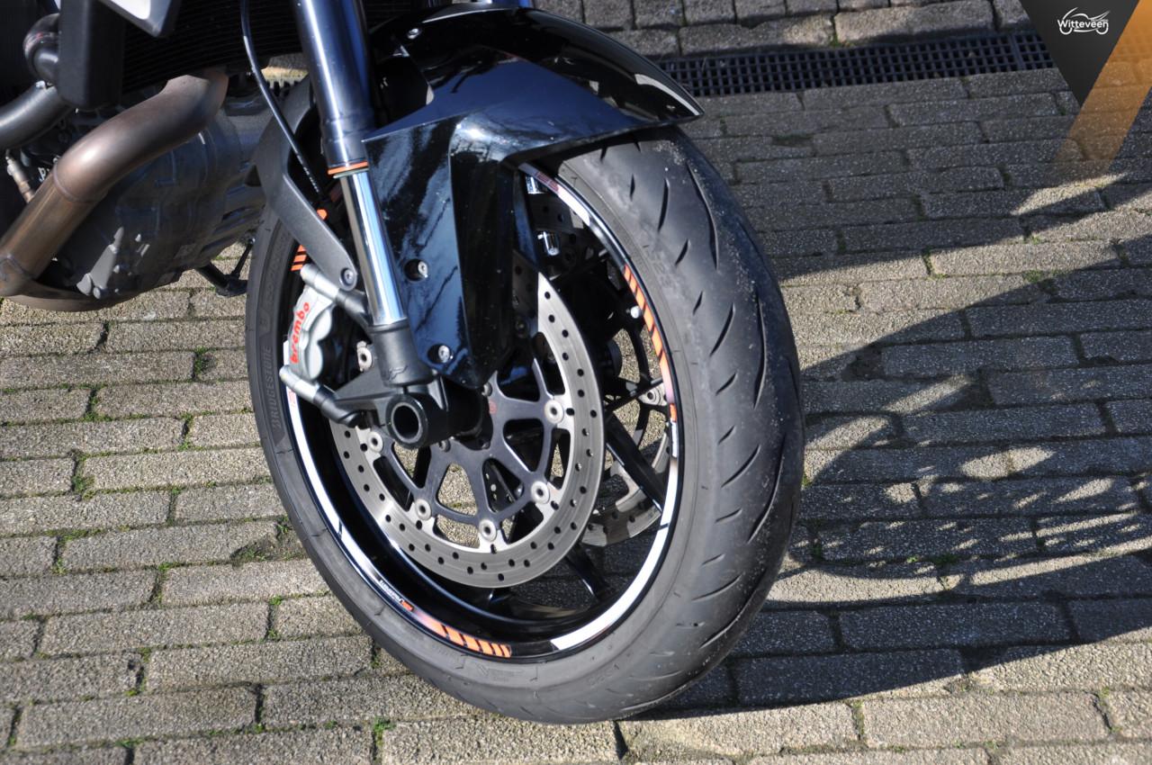 KTM 1290 SuperDuke R Akrapovic, Nederlandse motor