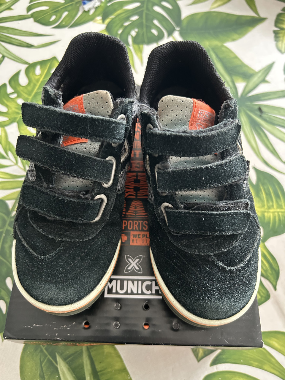Schoenen Munich maat 28