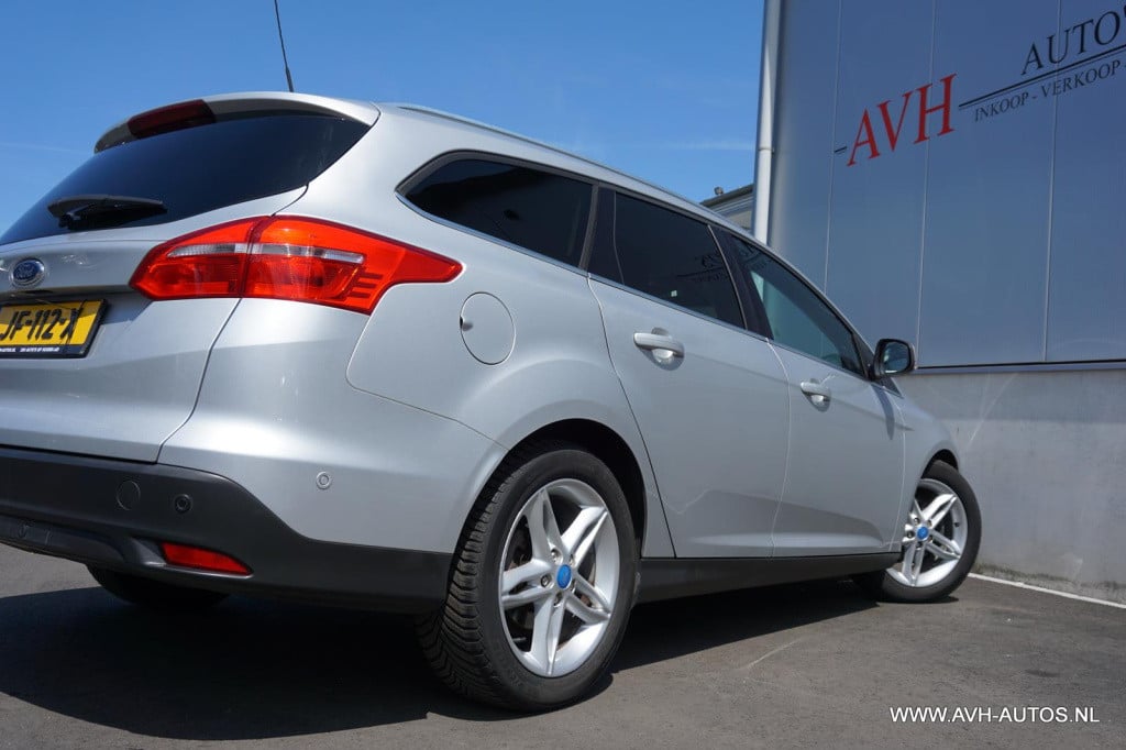 Ford Focus wagon 1.0 first edition