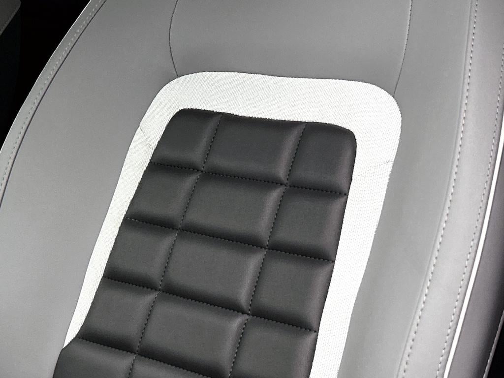 Citroen C4 1.2 145 pk hybride max | rijklaar | comfort seats | camera achte
