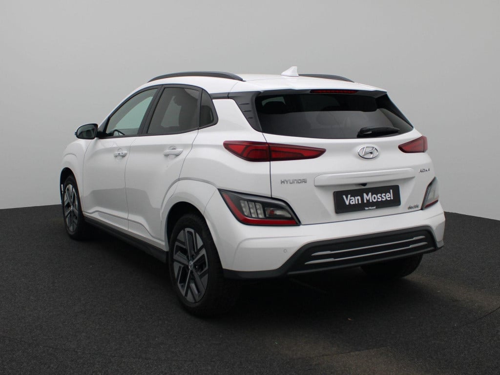 Hyundai Kona ev fashion 39 kwh