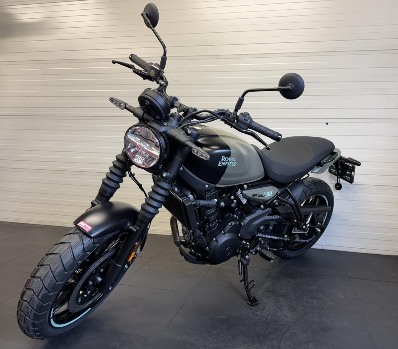 Royal Enfield Guerrilla 450 – Winter Deal – Direct leverbaar