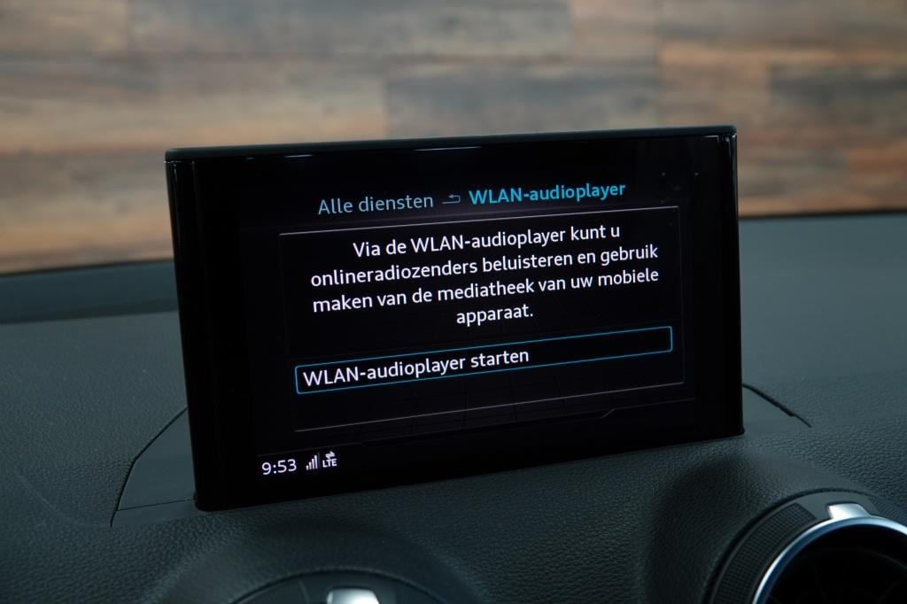 Audi Q2 1.0 tfsi sport | pdc | 19" | leder | stoelverw. |