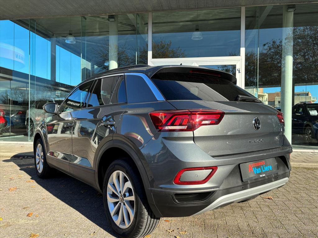 Volkswagen T-roc 1.5 tsi 150pk 7-dsg life edition| navi|carplay|autom inpar