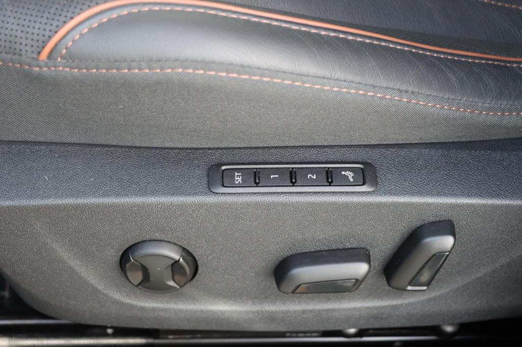 Skoda Enyaq Iv 80 limited edition plus 204pk