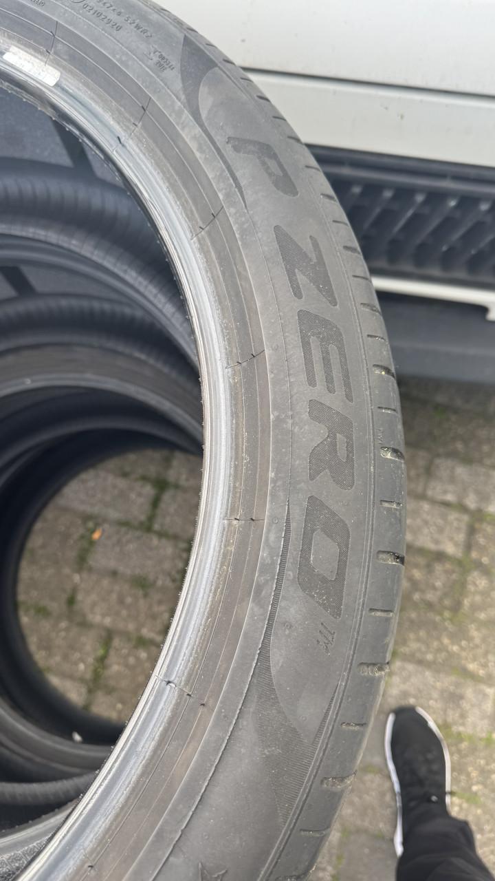 Pirelli zomerbanden 275/40/R22