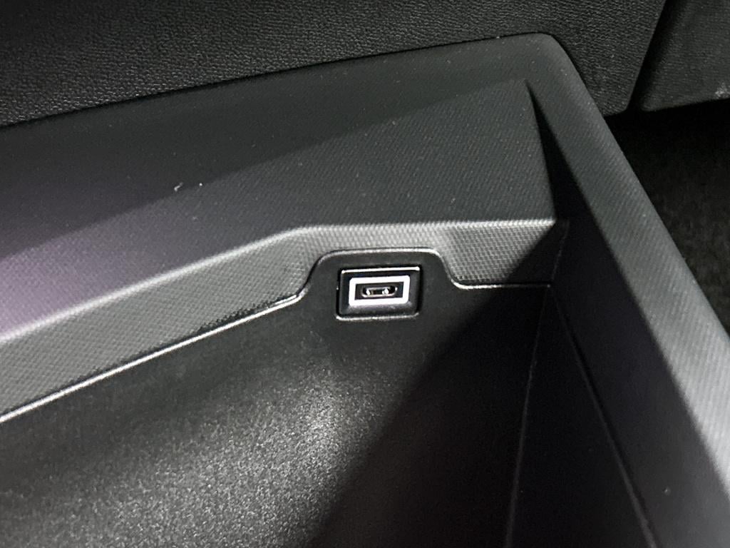 Peugeot 5008 hybrid 145 pk automaat allure | rijklaar | adaptive cc | agr s