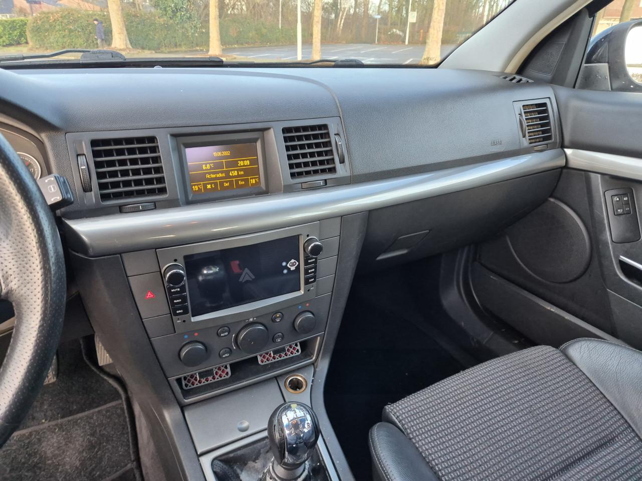 Opel vectra gts 2.2