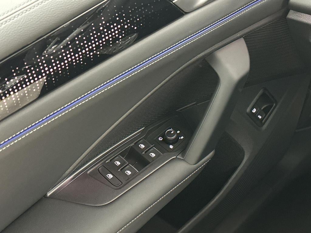 Volkswagen Tiguan r-line-edition plug in hybride 204 pk