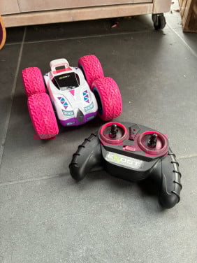Bestuurbare race auto