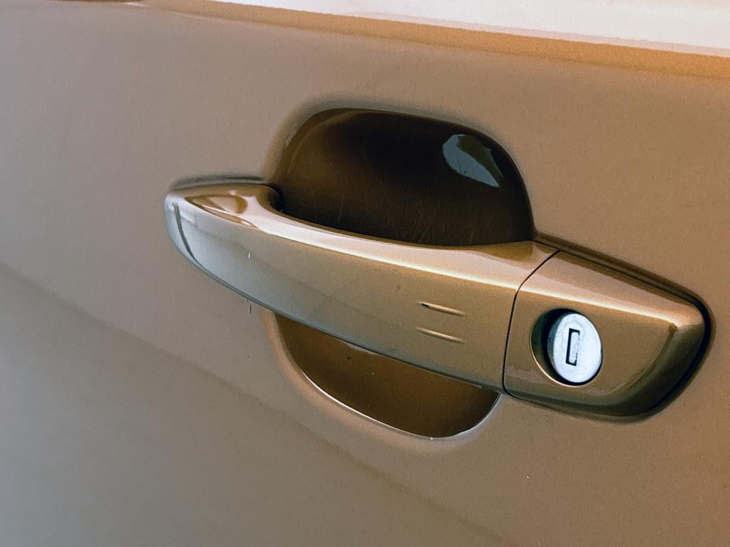 Peugeot 2008 1.2 puretech allure | 130 pk | dealeronderhouden |