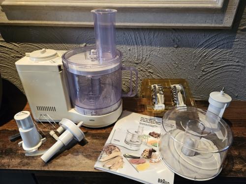 Vintage werkende Braun Foodprocessor - Keukenmachine prima staat