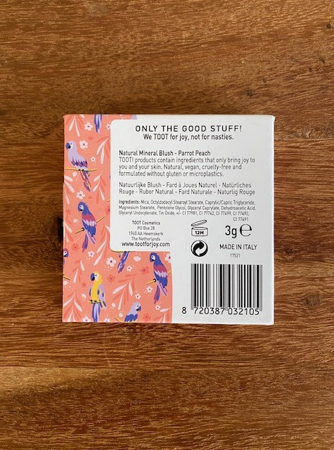 Toot! | Natural blush | Peachy Parrot