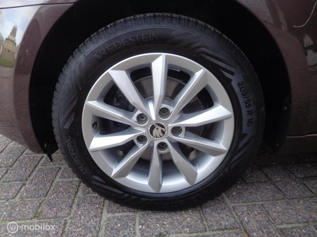 Skoda Octavia combi 1.2 tsi greentech ambition businessline/airco/ecc/pdc/c