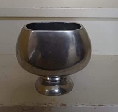 Metalen vaas (aluminium?)
