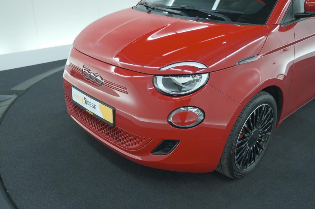 Fiat 500 icon 42 kwh | camera | 17" velgen | keyless start | navigatie | ap