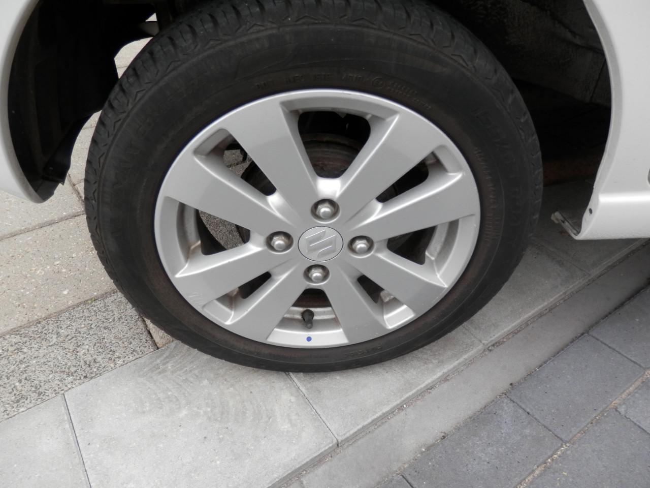 Auto Garant Biedt Aan: Suzuki Alto 1.0 Exclusive