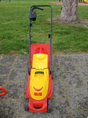 Grasmaaier en kant snijder