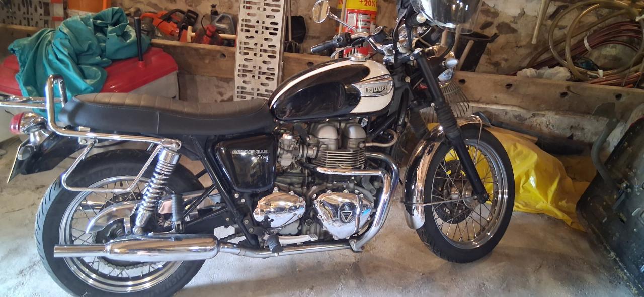 Triumph bonneville t100 2007