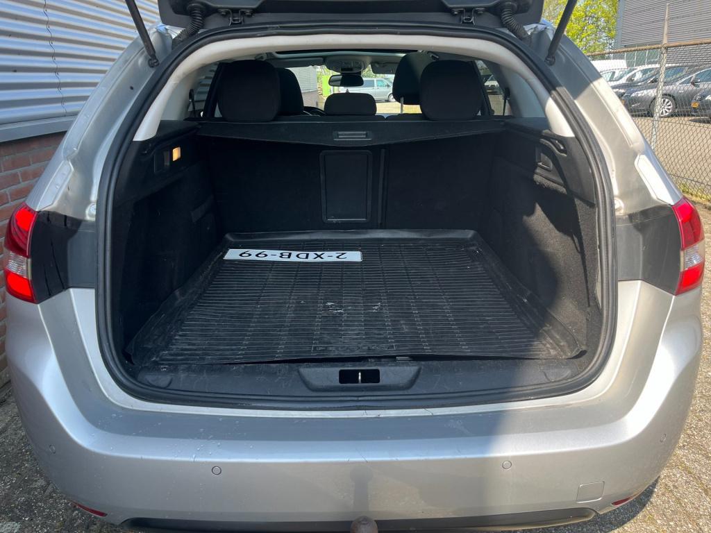 Peugeot 308 sw 1.6 bluehdi blue lease executive | pano | trekhaak
