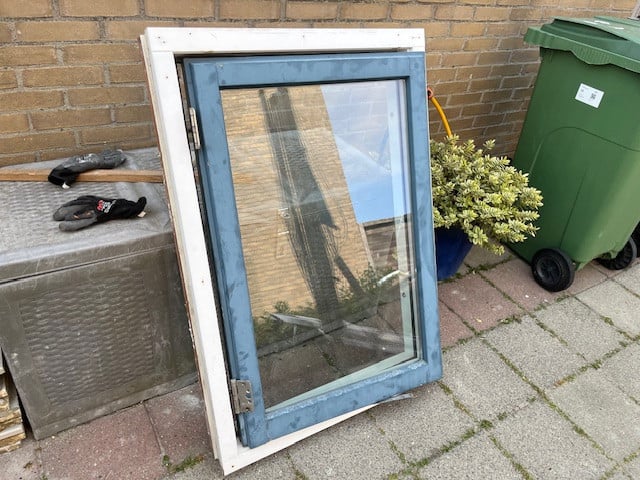 Houten kozijnen hardhout merbau bijna voor niets