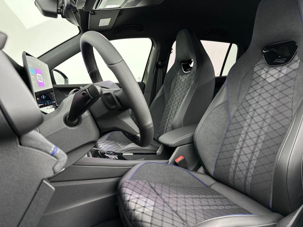 Volkswagen Tayron r-line edition 1.5 ehybrid 150 kw / 204 pk suv 6 v