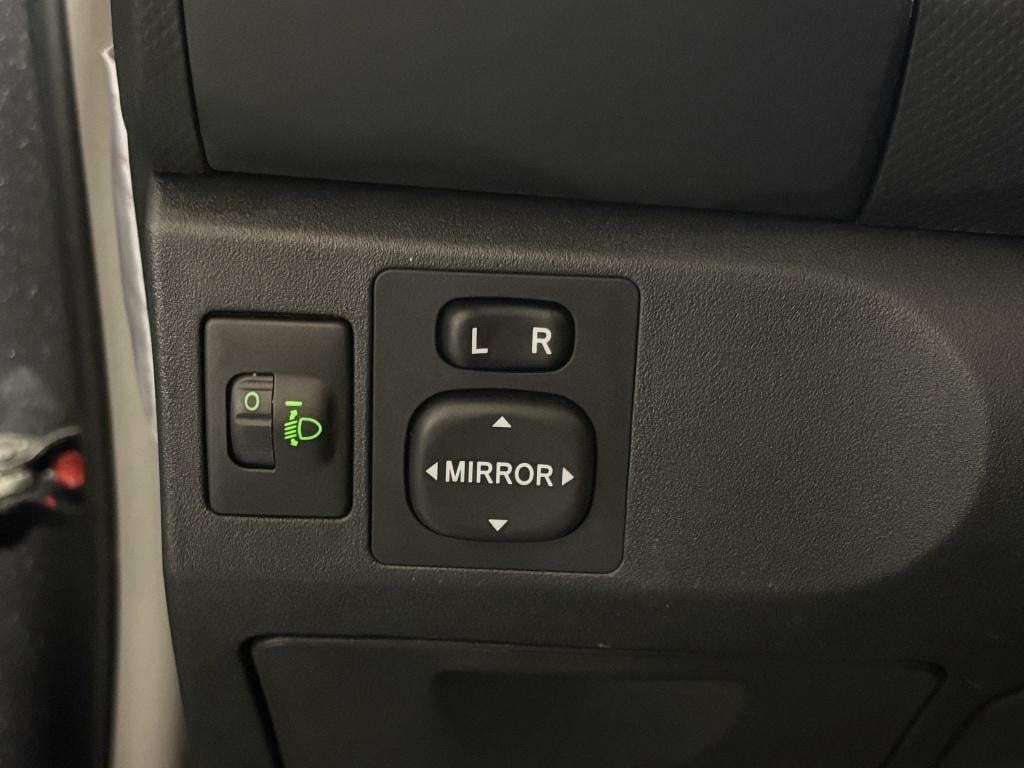 Toyota Yaris 1.3 vvti executive