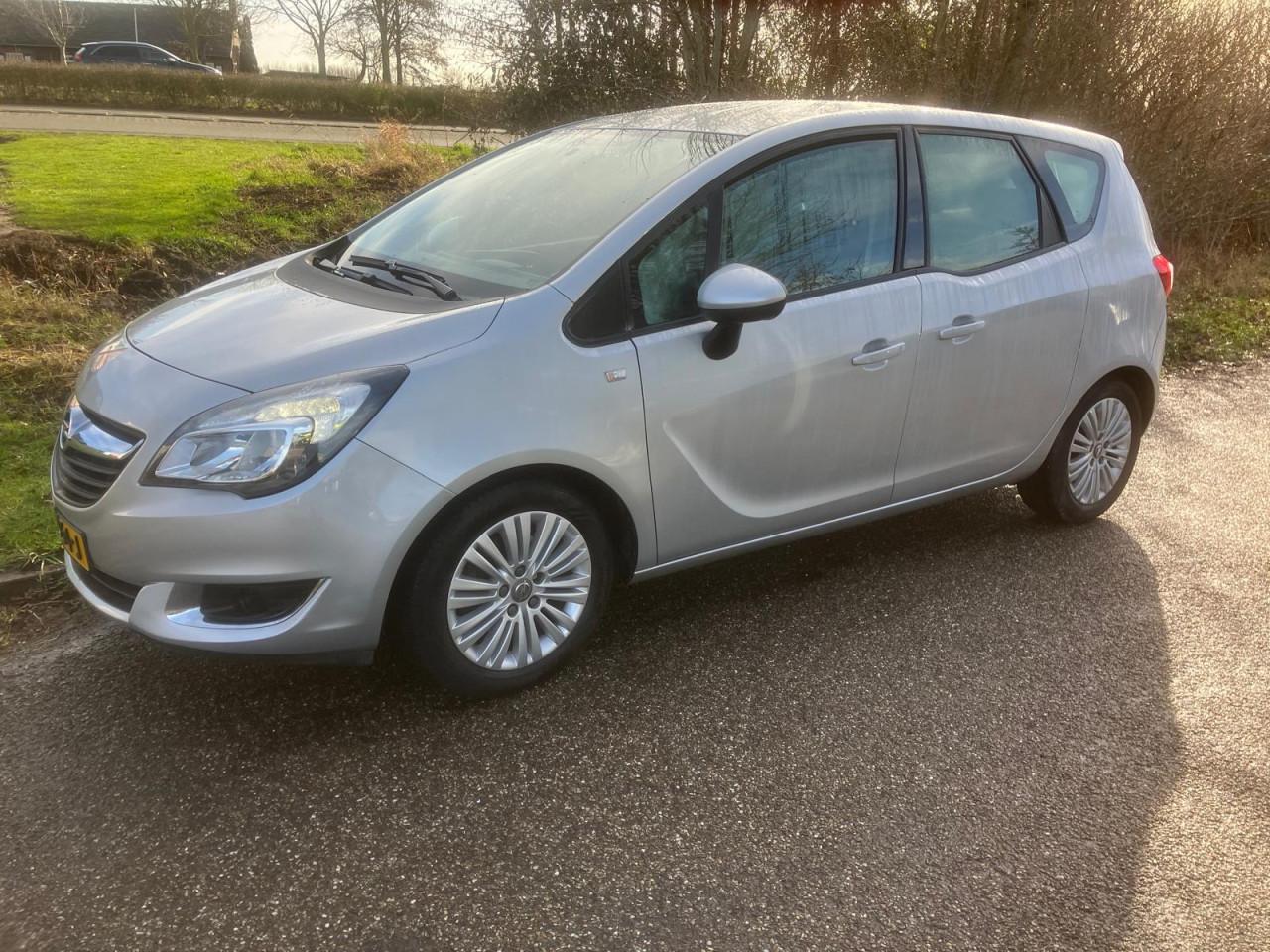 Opel Meriva 1.4T
