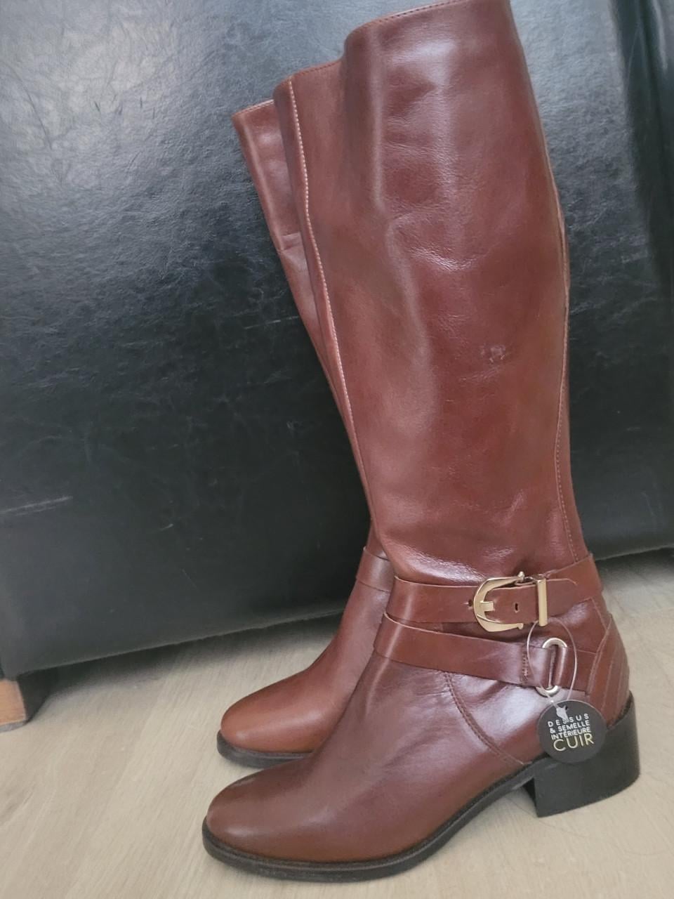 Nieuwe chique lederen laarzen  maat 37
