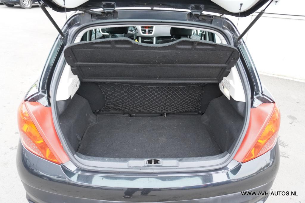 Peugeot 207 1.4-16v xs