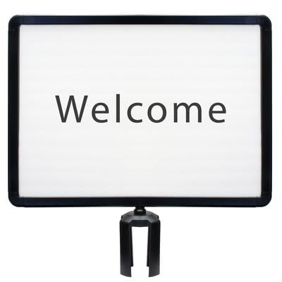 Afzetpalen met display of scherm.