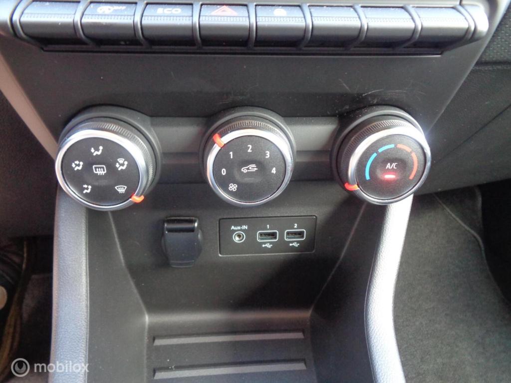 Renault Clio 1.0 tce intens/airco/lm velgen/carplay/pdc/cruise/full led/1st