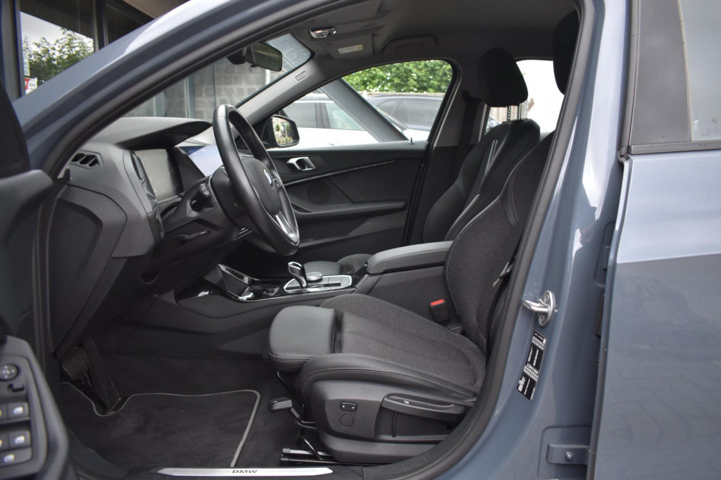 BMW 1 Serie 116i sportline | camera | apple carplay | android auto | nap | 
