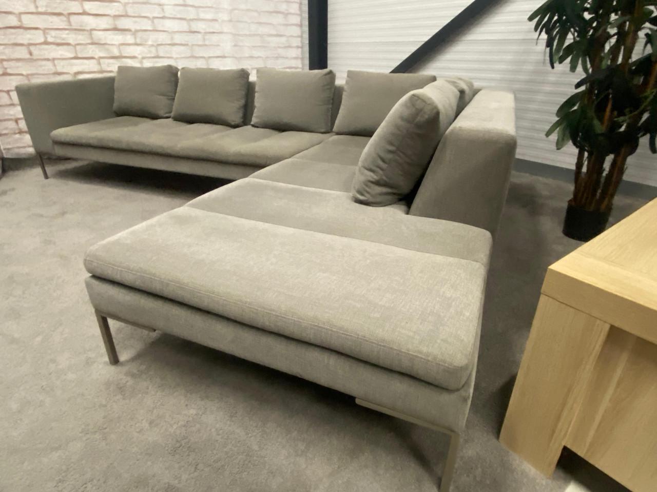 GRATIS LEVERING HEEL NL Montel Taupe Stoffen Hoekbank