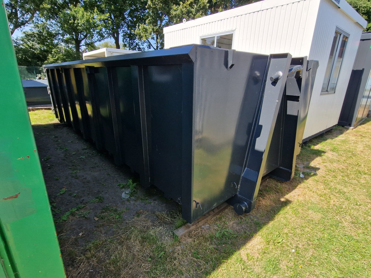 18m3 haakarm container / puinbak / afvalcontainers te koop