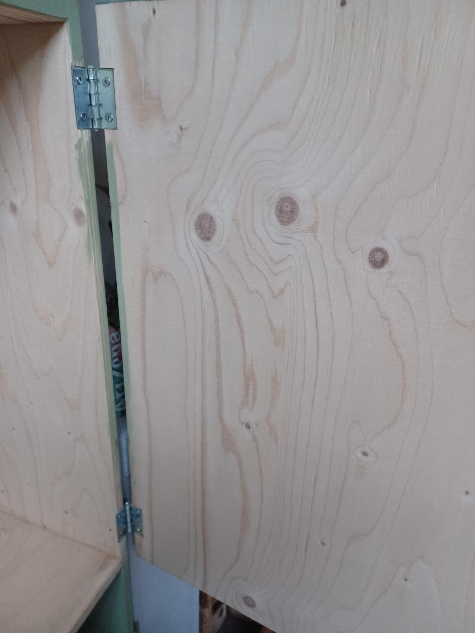 Handgemaakte wandkast