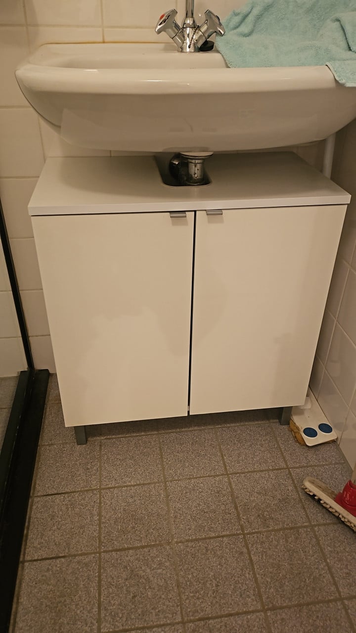 Gratis badkamer meubel