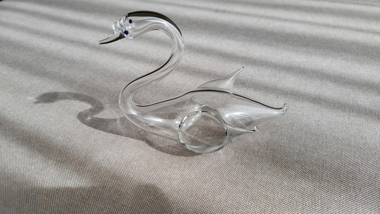 Beeldje zwaan mondgeblazen glas 12 x 8 x 11 cm