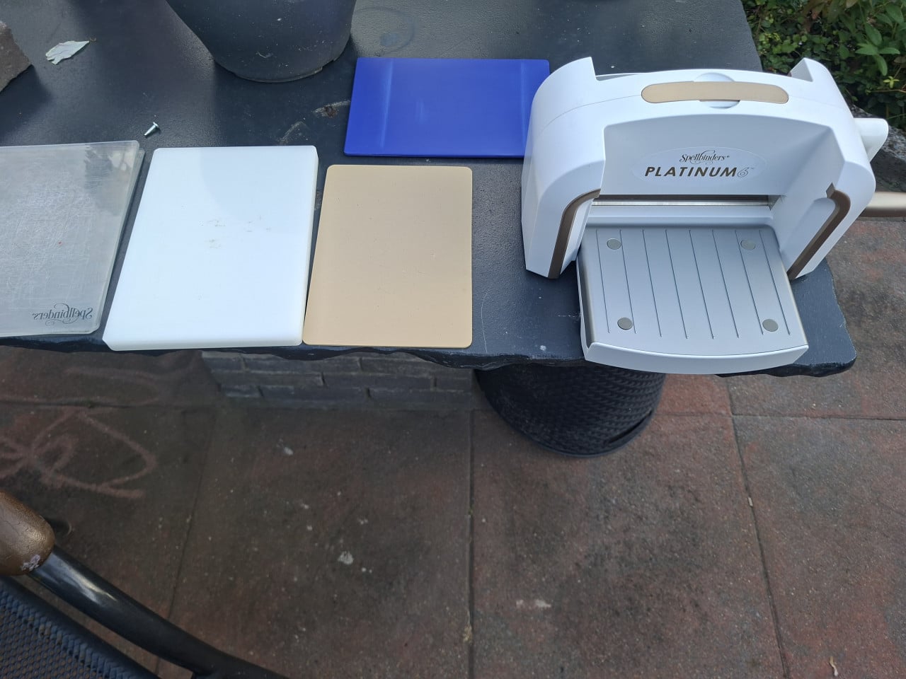 Spellbinders Platinum6