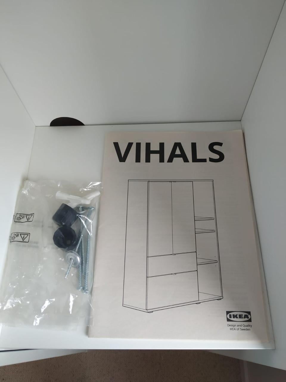 ZGAN Kledingkast - VIHALS - IKEA - Opbergmeubel - 105/37/140