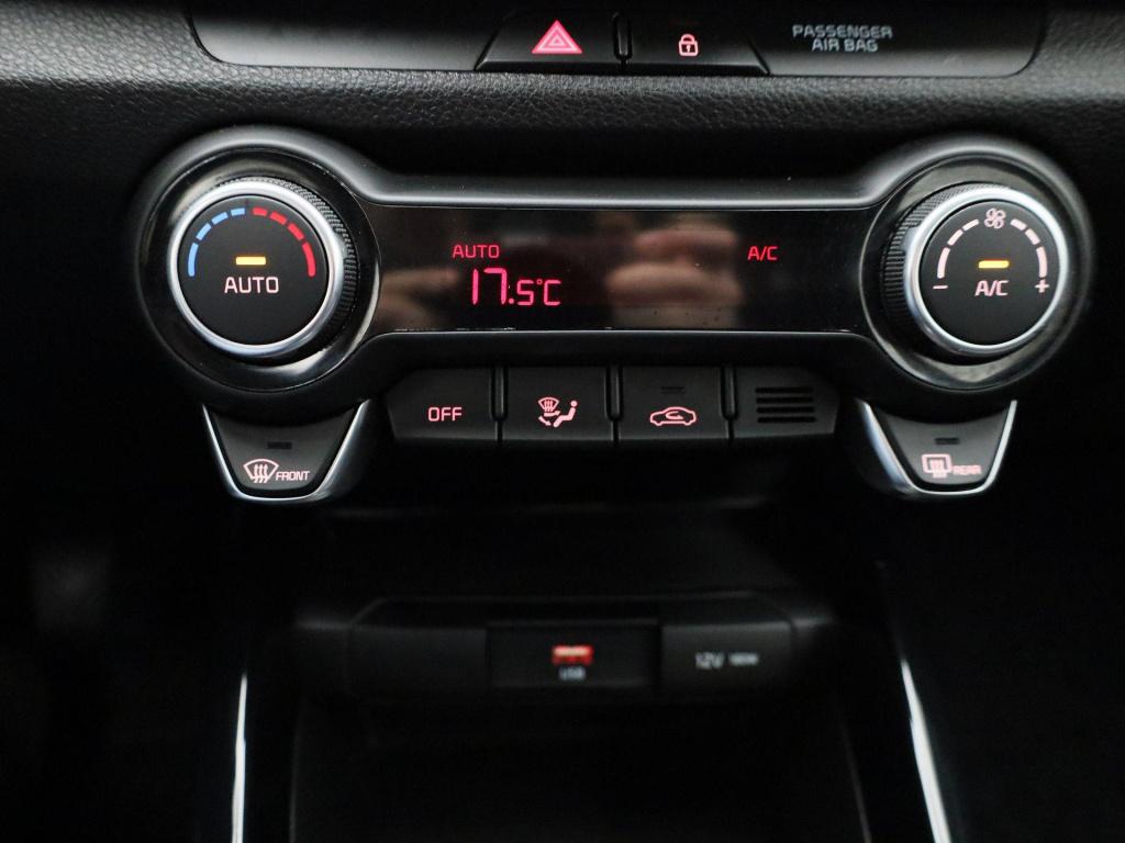 Kia Stonic 1.0 t-gdi mhev dynamicline | apple carplay / android auto | navi