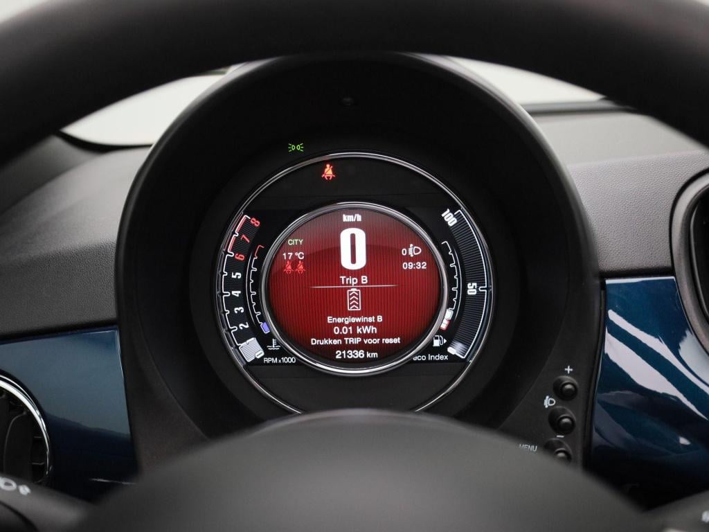 Fiat 500 C 1.0 hybrid red fiat 500 c 1.0 hybrid red