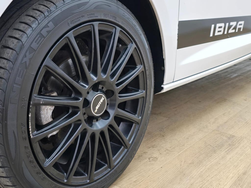 Seat Ibiza occasion 1.2 tsi sport edition met cruisecontrol en luxe radio |